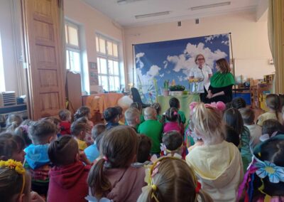 Przedstawienie dzieci z grupy biedronek