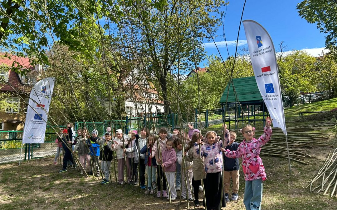 Warsztaty w ramach projektu „Adaptacja do zmian klimatu poprzez działania edukacyjne dla mieszkańców gminy Gryfina”.